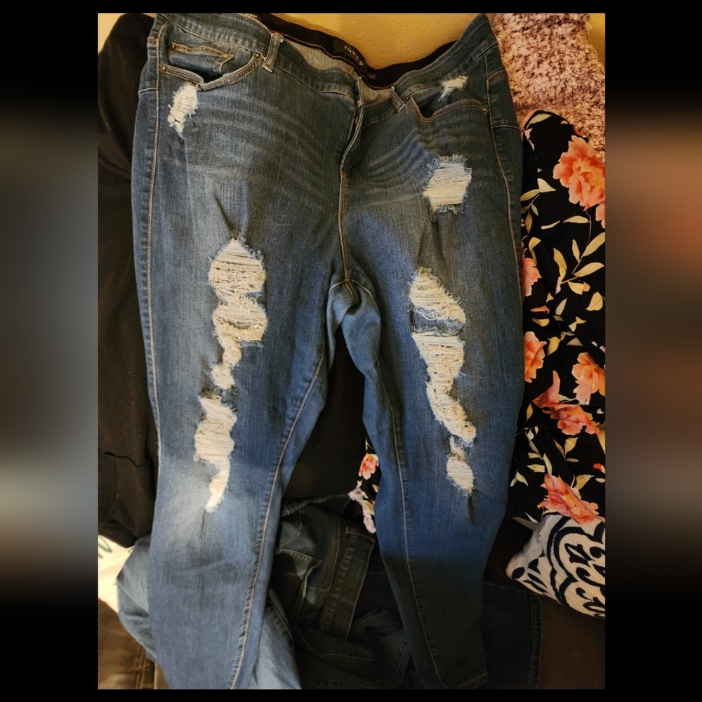 Torrid size 20 tall jeans